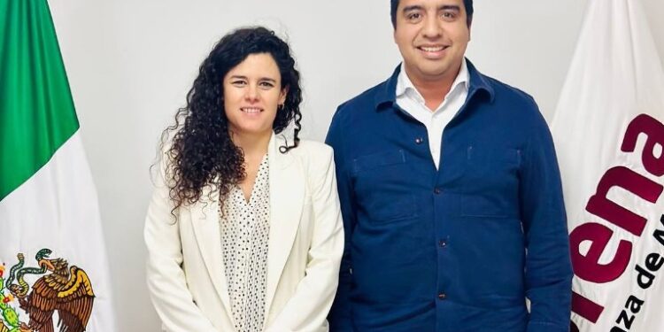 ‘CHAPULINEA’ ALCALDE DE SANTA CATARINA; TRAS INICIAR EN EL PAN Y LUEGO CAMBIARSE A MC, JESÚS NAVA SE UNE A MORENA.