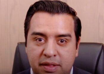 INVESTIGAN A NAVA POR CONTRATAR CONSULTAS MÉDICAS DE 58 MUL PESOS A EMPRESA QUE CAMBIÓ DE GIRO PARA RENTAR UNIDADES MÓVILES POR 20 MDP.