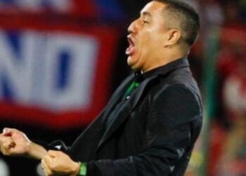 EFRAÍN JUÁREZ EXPULSADO POR FESTEJO POLÉMICO