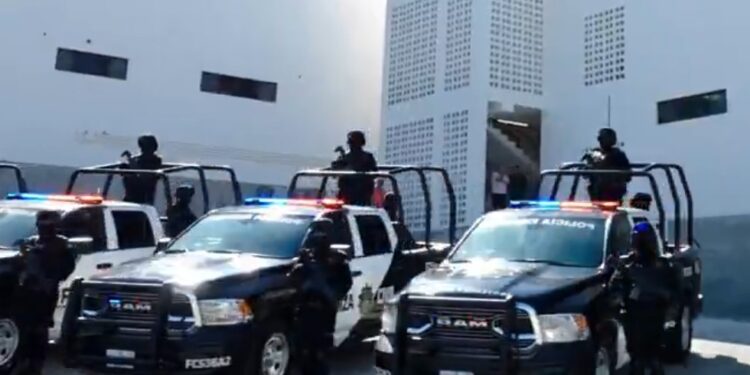 REPORTA NUEVO LEÓN DETENCIÓN DE 18 GENERADORES DE VIOLENCIA; MANTIENEN HOMICIDIOS Y OTROS DELITOS TENDENCIA A LA BAJA 1 REPORTA NUEVO LEÓN DETENCIÓN DE 18 GENERADORES DE VIOLENCIA; MANTIENEN HOMICIDIOS Y OTROS DELITOS TENDENCIA A LA BAJA