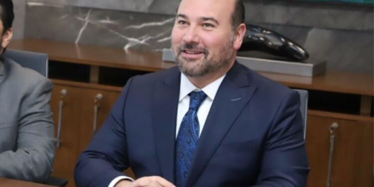 SE AUTO RECETA PODER JUDICIAL DE NUEVO LEÓN MEGA PUENTE; OTORGA ÓRGANO ENCABEZADO POR ARTURO SALINAS RECESO DE 5 DÍAS POR ANIVERSARIO DE LA REVOLUCIÓN. 1 SE AUTO RECETA PODER JUDICIAL DE NUEVO LEÓN MEGA PUENTE; OTORGA ÓRGANO ENCABEZADO POR ARTURO SALINAS RECESO DE 5 DÍAS POR ANIVERSARIO DE LA REVOLUCIÓN.