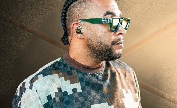 "EL REY" ANUNCIA GIRA EN MÉXICO 1 “EL REY” ANUNCIA GIRA EN MÉXICO