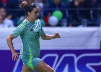 MEXICANOS DESTACAN EN PREMIOS FIFA