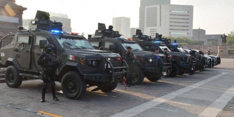 ANUNCIA A FUERZA CIVIL DIVISIÓN DE VIGILANCIA CARRETERA TRAS DENUNCIAS DE NARCORRETENES EN LOS LÍMITES CON TAMAULIPAS; PIDEN USAR PUENTE COLOMBIA PARA NO SALIR DE NUEVO LEÓN