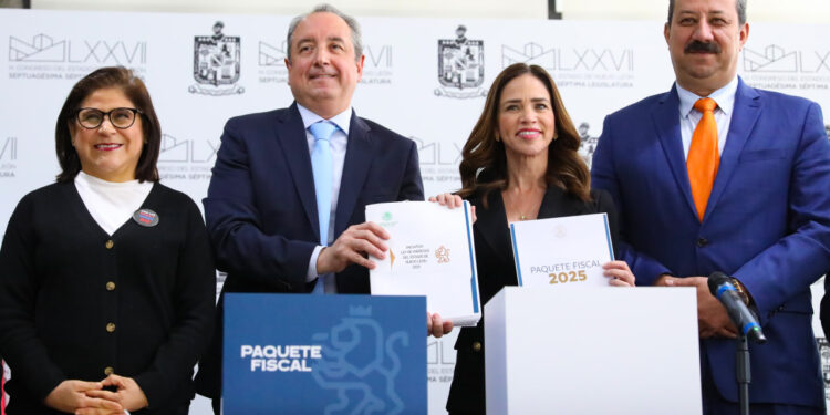 ENTREGA TESORERO PAQUETE FISCAL 2025; PLANTEA ESTADO FINANCIAMIENTO POR HASTA 17 MIL 560 MILLONES DE PESOS PARA INVERSIÓN PÚBLICA PRODUCTIVA 1 ENTREGA TESORERO PAQUETE FISCAL 2025; PLANTEA ESTADO FINANCIAMIENTO POR HASTA 17 MIL 560 MILLONES DE PESOS PARA INVERSIÓN PÚBLICA PRODUCTIVA