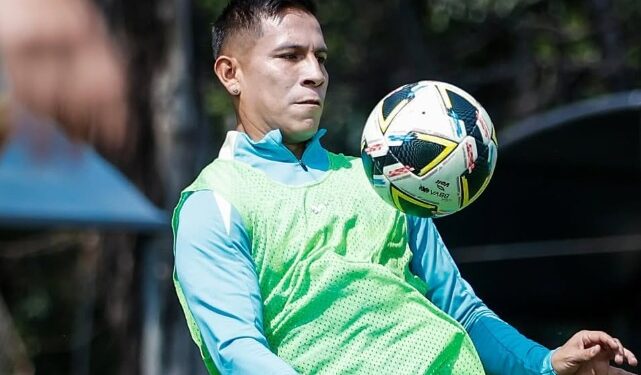 IVÁN RODRÍGUEZ SE UNE A NECAXA COMO REFUERZO 1 IVÁN RODRÍGUEZ SE UNE A NECAXA COMO REFUERZO