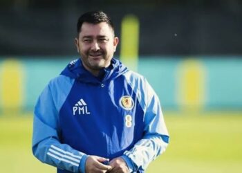 PEDRO MARTÍNEZ, NUEVO ESTRATEGA DE TIGRES FEMENIL