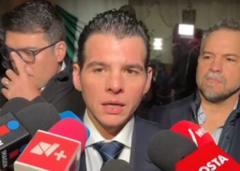 ‘YA ESTUVO BUENO’.- MIKE FLORES TRUENA COORDINADOR DE LA BANCADA DE MC POR PRESUPUESTO 2025; ADVIERTE QUE SI NO ES APROBADO NUEVO LEÓN SABRÁ LOS COLORES, NOMBRES Y APELLIDOS DE LOS RESPONSABLES. 3 ‘YA ESTUVO BUENO’.- MIKE FLORES TRUENA COORDINADOR DE LA BANCADA DE MC POR PRESUPUESTO 2025; ADVIERTE QUE SI NO ES APROBADO NUEVO LEÓN SABRÁ LOS COLORES, NOMBRES Y APELLIDOS DE LOS RESPONSABLES.