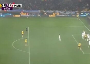 GOL OLÍMPICO CONDENA AL MANCHESTER UNITED EN LA PREMIER