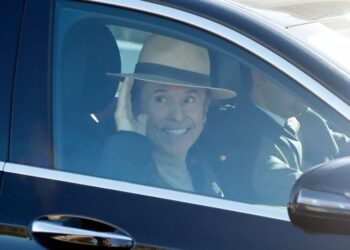 RAPHAEL ES DIAGNOSTICADO CON LINFOMA CEREBRAL