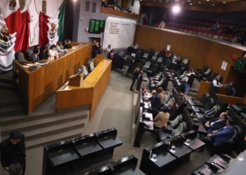 CIERRAN PERIODO ORDINARIO SIN PRESUPUESTO 2025; CUMPLE BLOQUE PRIAN-PRD AMENAZA TRAS CONDICIONAR APROBACIÓN A INCREMENTO DE 3 MIL MILLONES DE PESOS EN LOS RECURSOS QUE RECIBEN LOS ALCALDES. 1 CIERRAN PERIODO ORDINARIO SIN PRESUPUESTO 2025; CUMPLE BLOQUE PRIAN-PRD AMENAZA TRAS CONDICIONAR APROBACIÓN A INCREMENTO DE 3 MIL MILLONES DE PESOS EN LOS RECURSOS QUE RECIBEN LOS ALCALDES.