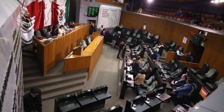 CIERRAN PERIODO ORDINARIO SIN PRESUPUESTO 2025; CUMPLE BLOQUE PRIAN-PRD AMENAZA TRAS CONDICIONAR APROBACIÓN A INCREMENTO DE 3 MIL MILLONES DE PESOS EN LOS RECURSOS QUE RECIBEN LOS ALCALDES. 1 CIERRAN PERIODO ORDINARIO SIN PRESUPUESTO 2025; CUMPLE BLOQUE PRIAN-PRD AMENAZA TRAS CONDICIONAR APROBACIÓN A INCREMENTO DE 3 MIL MILLONES DE PESOS EN LOS RECURSOS QUE RECIBEN LOS ALCALDES.
