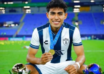 ELÍAS MONTIEL: JOYA DE PACHUCA Y BALÓN DE BRONCEDESTACA ANTE EL REAL MADRID EN LA COPA INTERCONTINENTAL