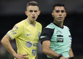 ADONAI ESCOBEDO, EL ÁRBITRO CLAVE EN EL CRUZ AZUL VS AMÉRICA
