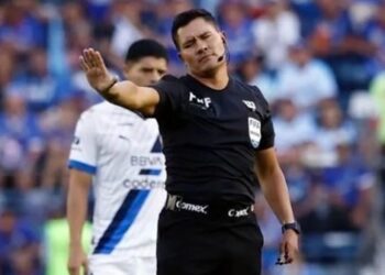 FERNANDO GUERRERO PODRÍA RETIRARSE DEL ARBITRAJE
