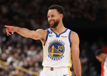 WARRIORS, KNICKS Y LAKERS: LOS EQUIPOS MÁS VALIOSOS DE LA NBA