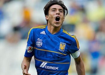 LUCAS LOBOS REGRESA A TIGRES PARA RECIBIR HOMENAJE