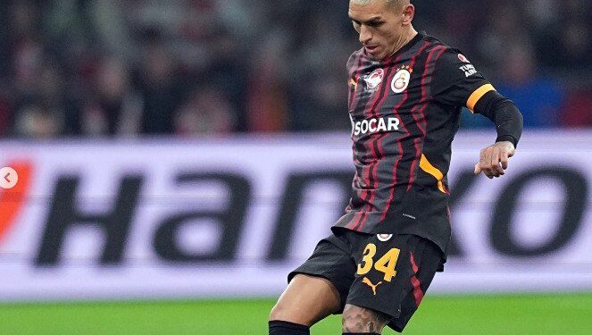 GALATASARAY CLASIFICA A 16VOS EN LA EUROPA LEAGUE A PESAR DE DERROTA