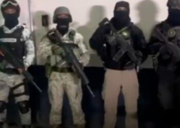 DETIENE FUERZA CIVIL A 25 EN OPERATIVO MURALLA EN GALEANA E ITURBIDE; ASEGURAN ARMAMENTO, CARTUCHOS Y EQUIPO TÁCTICO