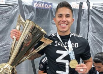 CARLOS SALCEDO SUFRE RUPTURA DE LIGAMENTOS Y SE UNE A UNA LARGA LISTA