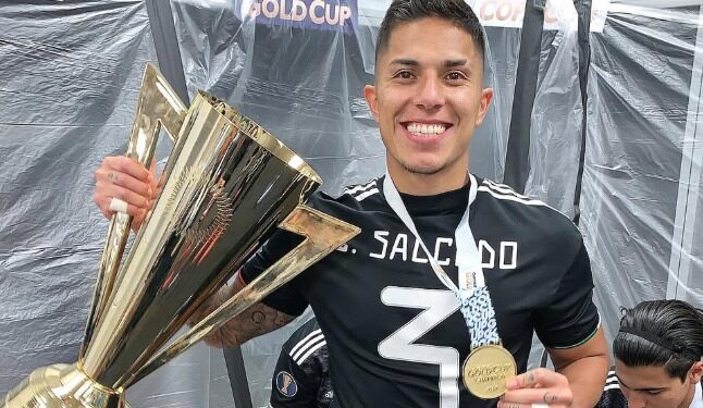 CARLOS SALCEDO SUFRE RUPTURA DE LIGAMENTOS Y SE UNE A UNA LARGA LISTA 1 CARLOS SALCEDO SUFRE RUPTURA DE LIGAMENTOS Y SE UNE A UNA LARGA LISTA