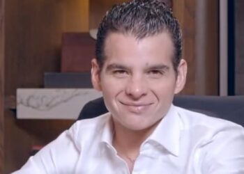 ¿ALCALDE A LOS 18? PRESENTA MIKE FLORES INICIATIVA DE LEY PARA QUE LOS JÓVENES PUEDAN SER VOTADOS DESDE QUE CUMPLEN LA MAYORÍA DE EDAD