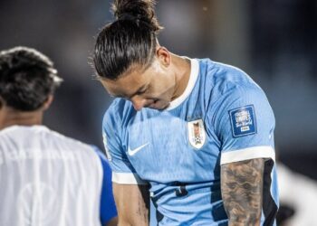 DARWIN NÚÑEZ, FUERA DEL PARTIDO CONTRA NOTTINGHAM FOREST