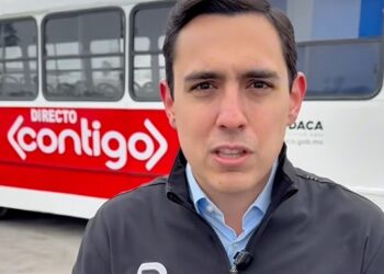 LANZA APODACA SERVICIO DE TRANSPORTE PÚBLICO DE $10 PESOS PARA ESTUDIANTES DE LA UANL.