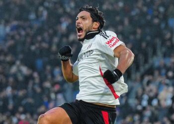 RAÚL JIMÉNEZ BRILLA EN FA CUP Y HACE HISTORIA EN LA PREMIER