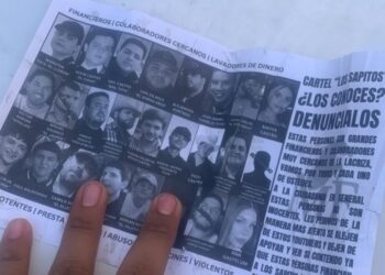 VOLANTES DESDE EL AIRE ACUSAN A INFLUENCERS EN CULIACÁN