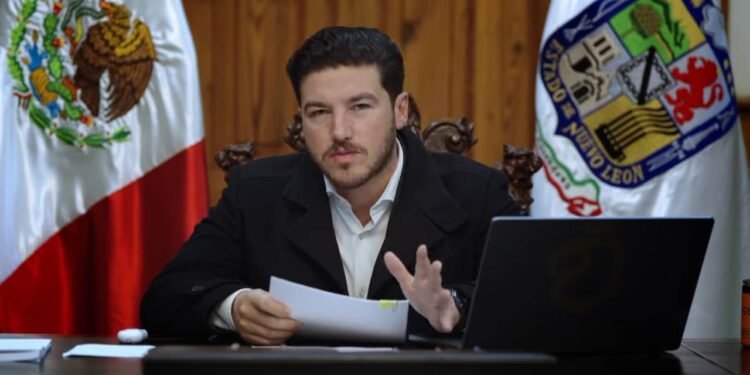 VETA GOBERNADOR AUMENTO DEL PREDIAL EN MONTERREY; CALIFICA SAMUEL DE ATRACO ALZA DE HASTA 1,500% PROPUESTA POR ADRIÁN. 1 VETA GOBERNADOR AUMENTO DEL PREDIAL EN MONTERREY; CALIFICA SAMUEL DE ATRACO ALZA DE HASTA 1,500% PROPUESTA POR ADRIÁN.