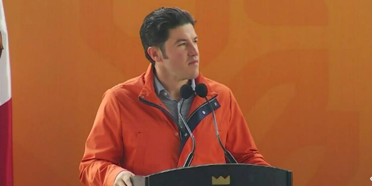 ANUNCIA SAMUEL 1600 CAMIONES NUEVOS EN MARZO Y 40 ESCUELAS EN 2025. 1 ANUNCIA SAMUEL 1600 CAMIONES NUEVOS EN MARZO Y 40 ESCUELAS EN 2025.