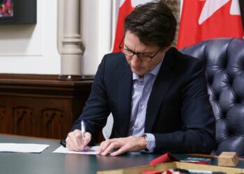 TRUDEAU RENUNCIA COMO PRIMER MINISTRO DE CANADÁ 3 TRUDEAU RENUNCIA COMO PRIMER MINISTRO DE CANADÁ