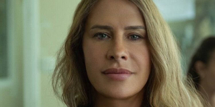 KARLA SOFÍA GASCÓN RESPONDE A POLÉMICA POR MENSAJES DEL PASADO 1 KARLA SOFÍA GASCÓN RESPONDE A POLÉMICA POR MENSAJES DEL PASADO