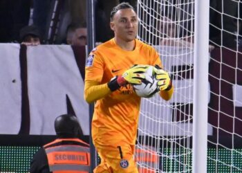 KEYLOR NAVAS LLEGARÁ A NEWELL’S OLD BOYS POR RECOMENDACIÓN DE MESSI