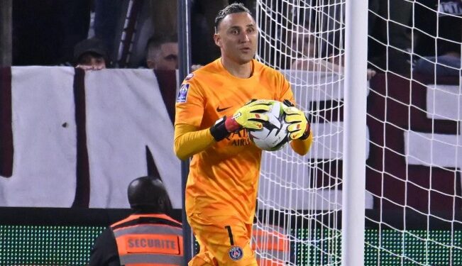 KEYLOR NAVAS LLEGARÁ A NEWELL’S OLD BOYS POR RECOMENDACIÓN DE MESSI 1 KEYLOR NAVAS LLEGARÁ A NEWELL’S OLD BOYS POR RECOMENDACIÓN DE MESSI