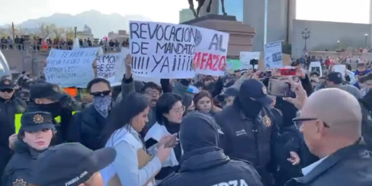 REVELAN QUE PRIAN MONTÓ PROTESTAS DE SUPUESTOS USUARIOS DEL TRANSPORTE PÚBLICO QUE BLOQUEARON CONSTITUCIÓN Y MORONES POR ALZA EN TARIFAS 