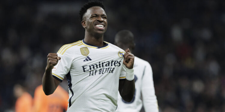 VINÍCIUS JÚNIOR DESCARTA ARABIA Y SE ENFOCA EN EL REAL MADRID 1 VINÍCIUS JÚNIOR DESCARTA ARABIA Y SE ENFOCA EN EL REAL MADRID