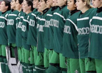¿ERES TÚ EQUIPO? SE HACE VIRAL VIDEO DE LA SELECCIÓN MEXICANA FEMENIL DE HOCKEY SOBRE HIELO CON EL ANTES Y DESPUÉS DE LAS JUGADORAS