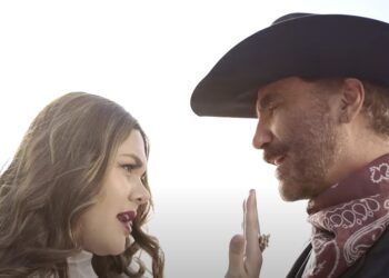 YURIDIA ESTRENA SIN LLORAR Y CANTA CON ALEJANDRO FERNÁNDEZ