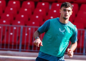 CRISTIANO RONALDO SE SALTA LA CHAMPIONS PARA COMENTAR PÁDEL