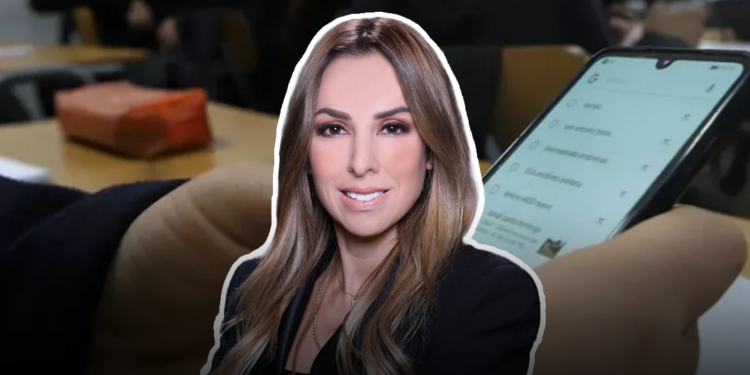 PRESENTA PERLA VILLARREAL INICIATIVA PARA RESTRINGIR EL USO DE CELULARES EN LAS ESCUELAS 1 PRESENTA PERLA VILLARREAL INICIATIVA PARA RESTRINGIR EL USO DE CELULARES EN LAS ESCUELAS