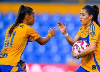 TIGRES FEMENIL SUMA TRIUNFO ANTES DEL CLÁSICO REGIO