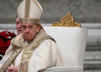 PAPA FRANCISCO MEJORA, PERO SIGUE EN RECUPERACIÓN 3 PAPA FRANCISCO MEJORA, PERO SIGUE EN RECUPERACIÓN