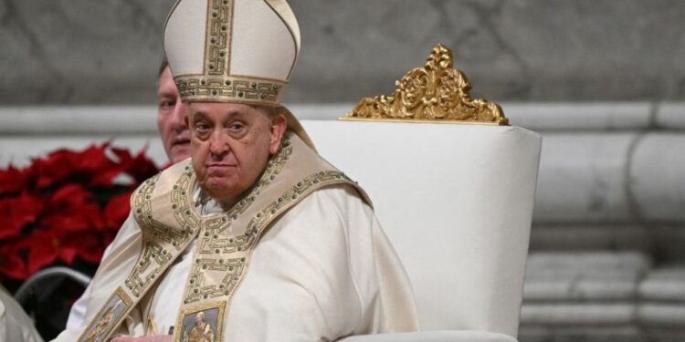 PAPA FRANCISCO MEJORA, PERO SIGUE EN RECUPERACIÓN 1 PAPA FRANCISCO MEJORA, PERO SIGUE EN RECUPERACIÓN