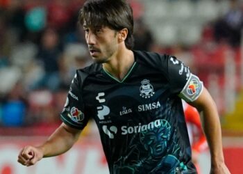 SANTOS LAGUNA ROMPE RELACIÓN CON JOSÉ JUAN MACÍAS