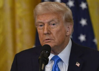 DONALD TRUMP IMPULSA ORDEN EJECUTIVA PARA LIMITAR LA PARTICIPACIÓN DE ATLETAS TRANS