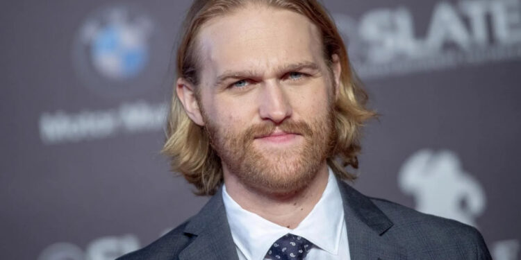WYATT RUSSELL SE UNE AL NUEVO PROYECTO DE STEVEN SPIELBERG 1 WYATT RUSSELL SE UNE AL NUEVO PROYECTO DE STEVEN SPIELBERG