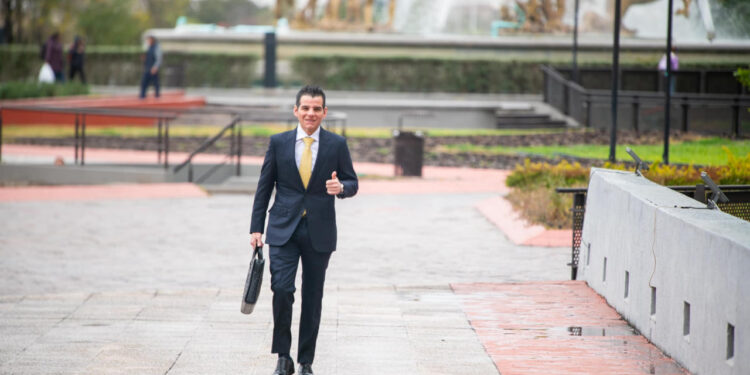 CONFÍA MIKE FLORES LOGRAR CONSENSO PARA APROBACIÓN DE PRESUPUESTO 2025; DESTACA COORDINADOR DE MC AVANCES EN DIÁLOGO CON DISTINTAS FUERZAS POLÍTICAS 1 CONFÍA MIKE FLORES LOGRAR CONSENSO PARA APROBACIÓN DE PRESUPUESTO 2025; DESTACA COORDINADOR DE MC AVANCES EN DIÁLOGO CON DISTINTAS FUERZAS POLÍTICAS