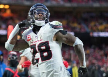 NFL ANULA MULTA DE $25,000 A JOE MIXON POR COMENTARIOS MAL ATRIBUIDOS